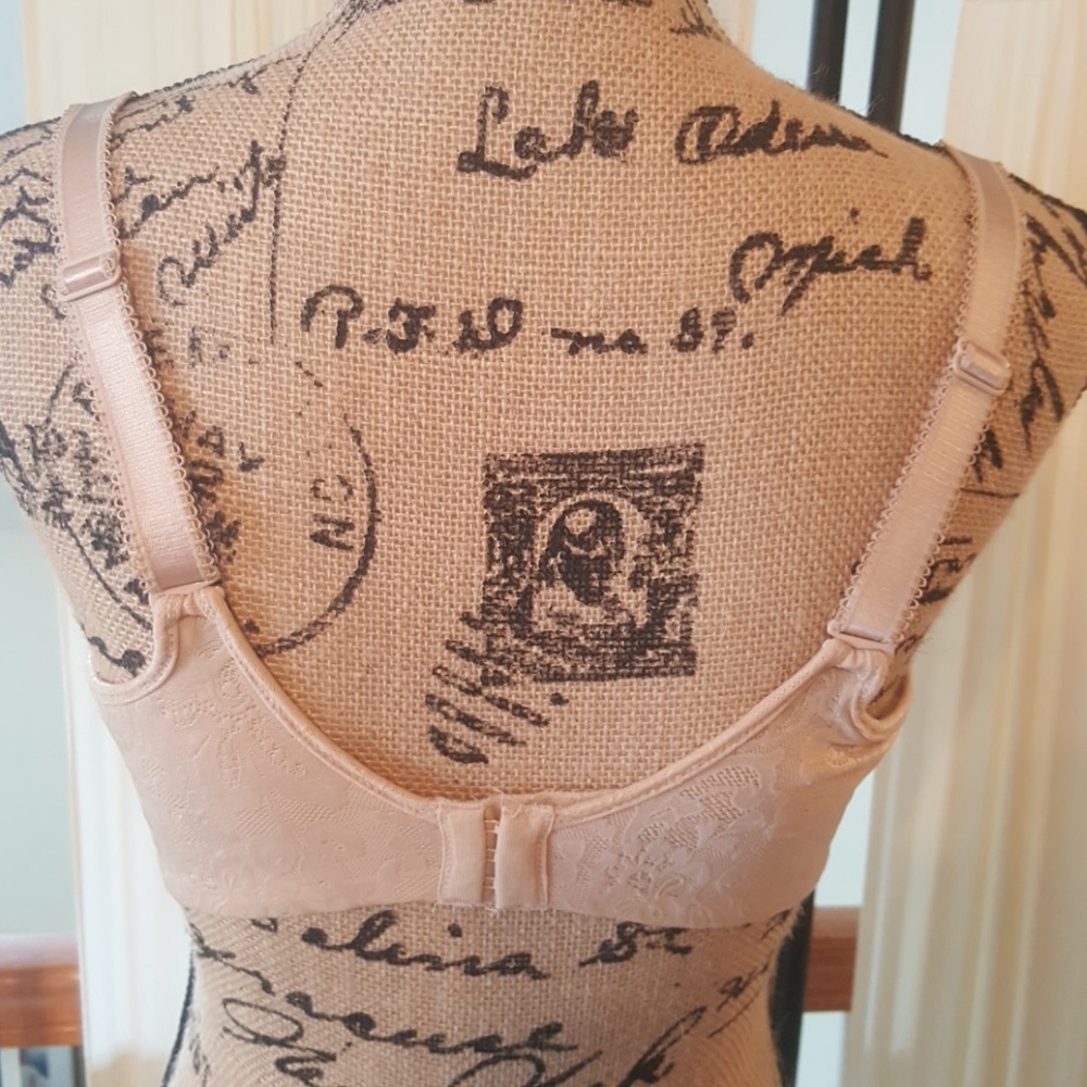 Bra - Picture 3 of 4